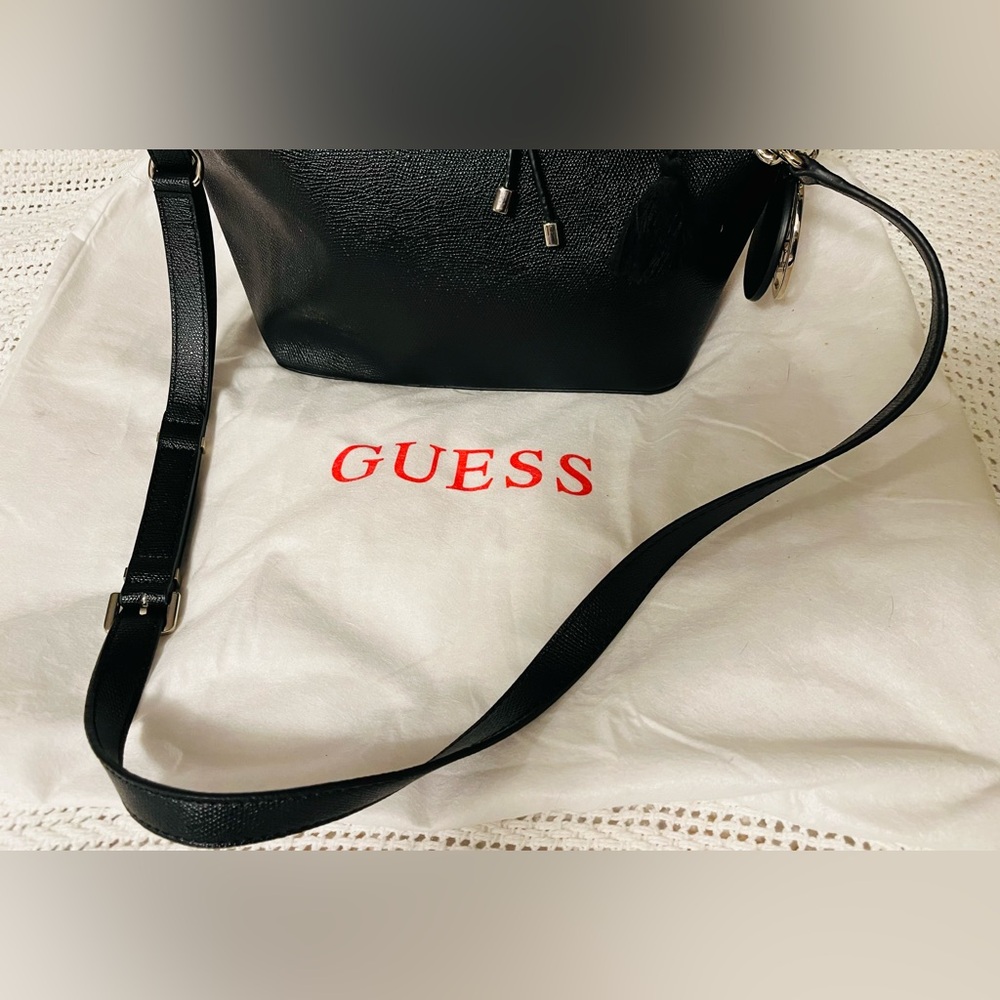 NWT Guess Christy Drawstring Bucket Bag- with original dust bag - Picture 2 of 15